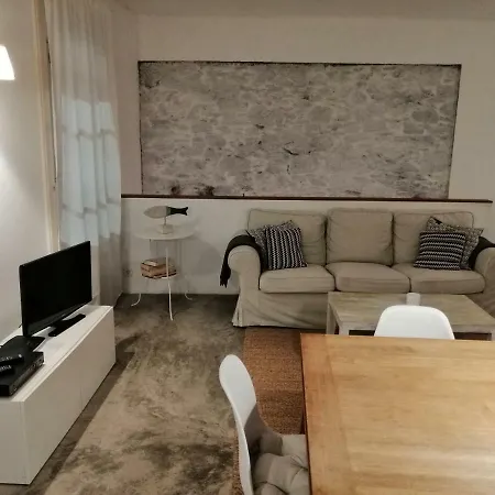 Casa de hóspedes Calheta Beach House T2 *