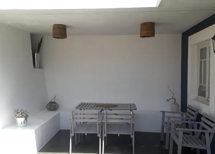 Calheta Beach House T2 Guest house 3*